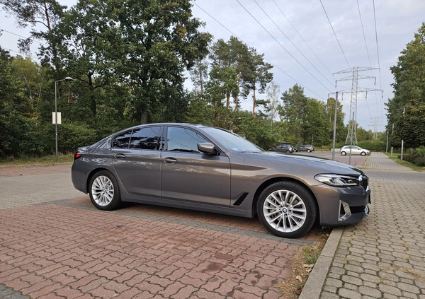 BMW Seria 5 cena 235000 przebieg: 73000, rok produkcji 2020 z Warszawa małe 121